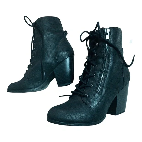 Dolce by Mojo Moxy Ankle Boots - Picture 2 of 6